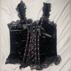 Widow corset top